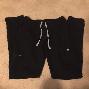 Yola Figs Skinny Scrub Bottoms